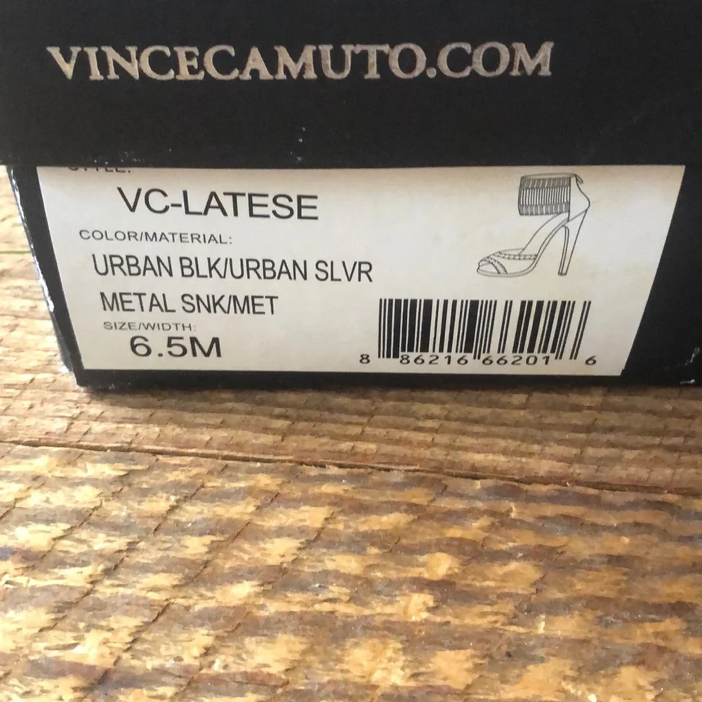 Vince Camuto VC-Latese Heels